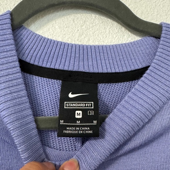 Tiger Woods Nike Golf Crewneck Men M Purple Standard Fit Vented Wool Blend - Picture 2 of 6